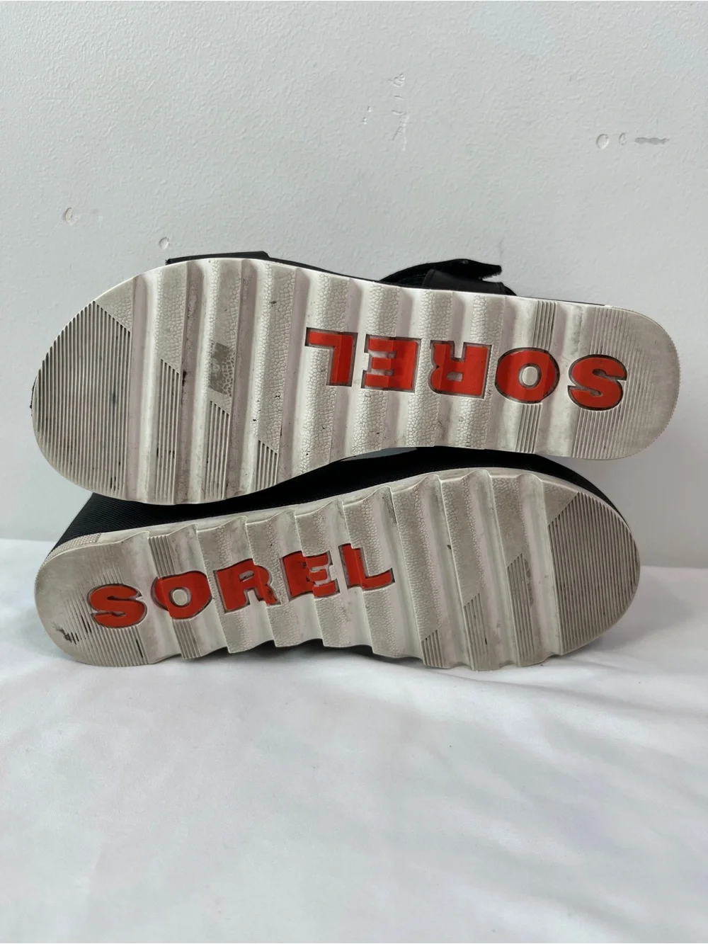 Sorel Cameron Leather Platform Wedge Sandals Black Ankle Strap Womens Size 8